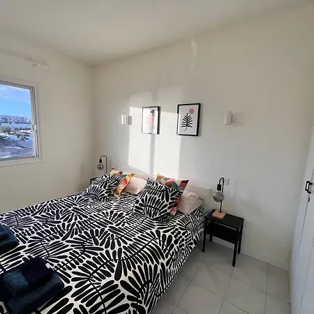 Seaview And Sunset Cristianos *