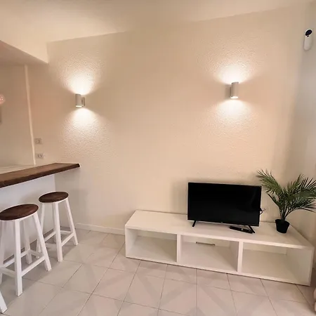 Apartment Seaview And Sunset Cristianos