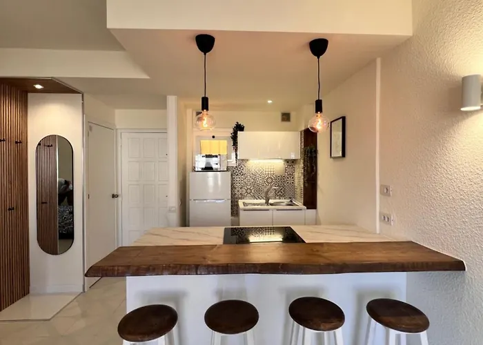 Seaview And Sunset Cristianos